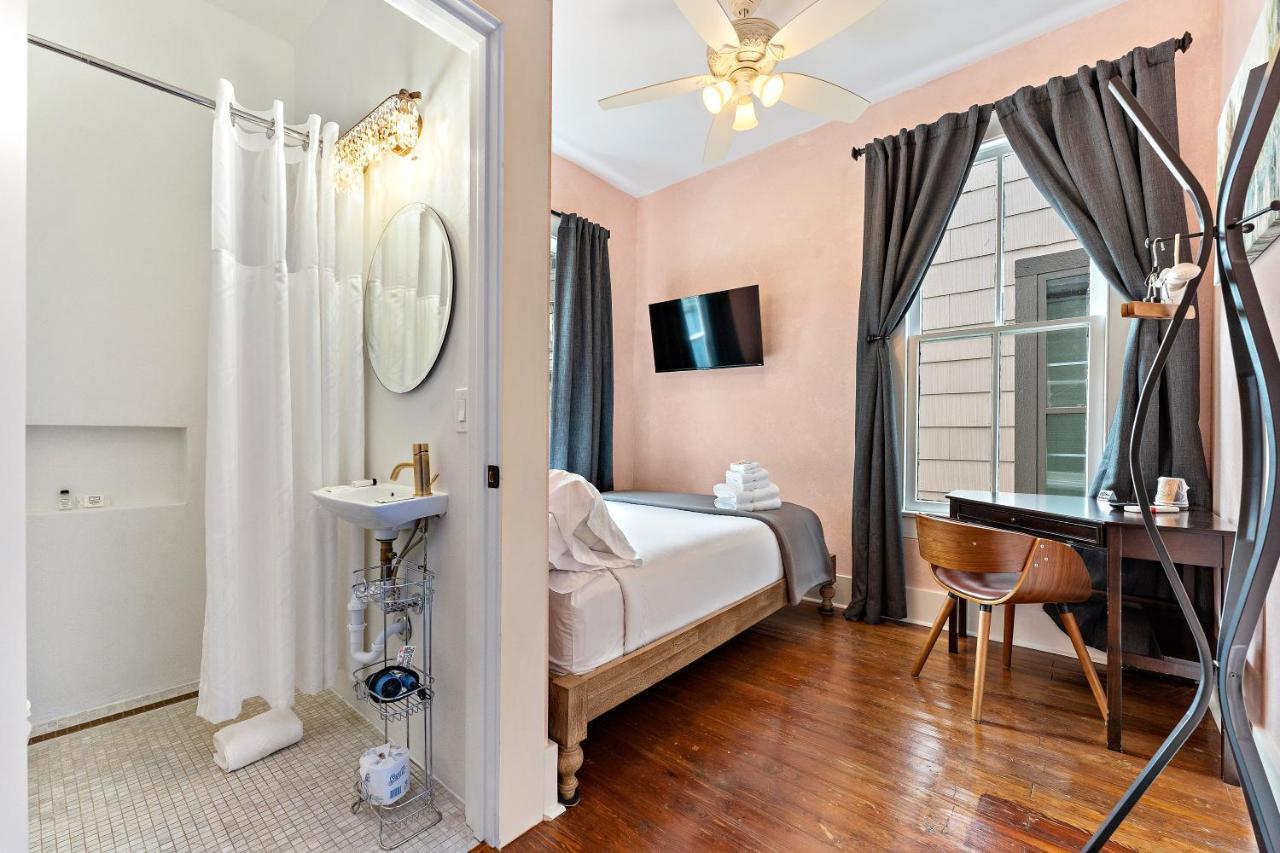 Domum De Vence Hotel Galveston Buitenkant foto