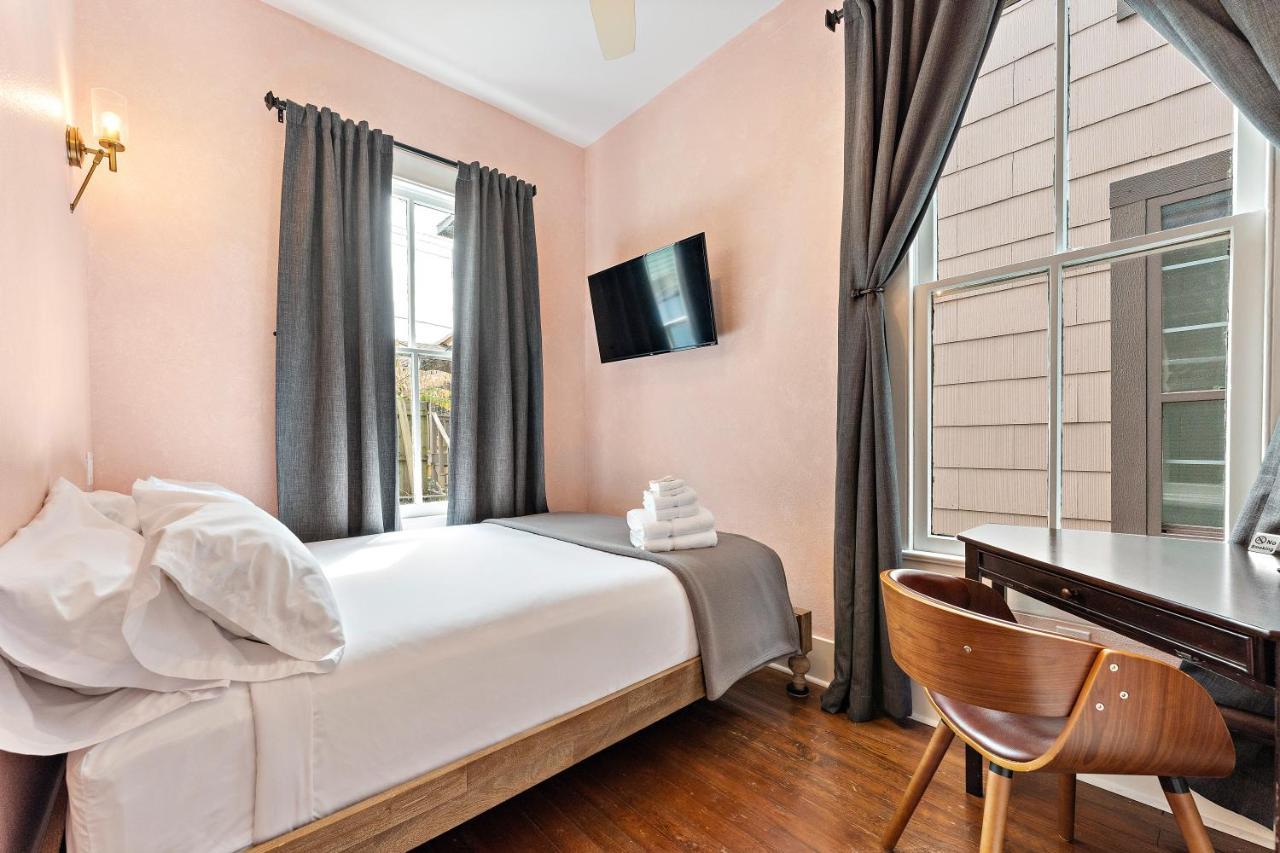 Domum De Vence Hotel Galveston Buitenkant foto